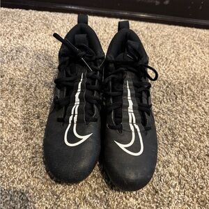 Men’s Nike baseball cleats
